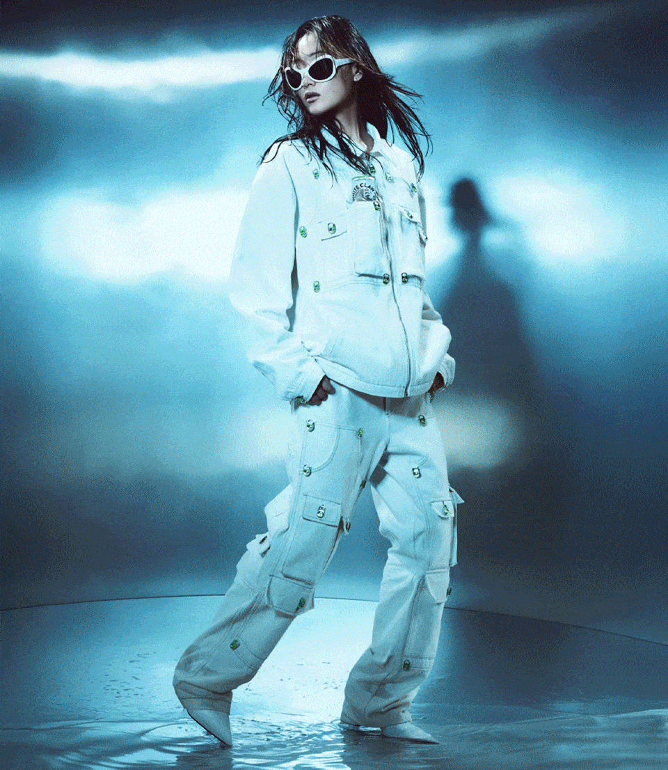 Animated GIF: Sequence of photos